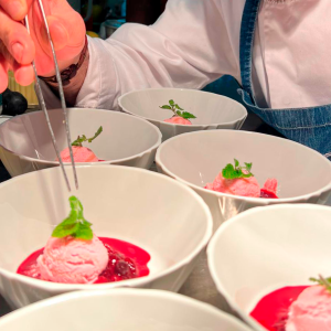 6e8f659b-c35b-456e-a869-bc97c4b18a33 (1)